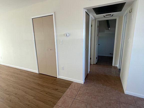5th image of 31011 Krauter Ave