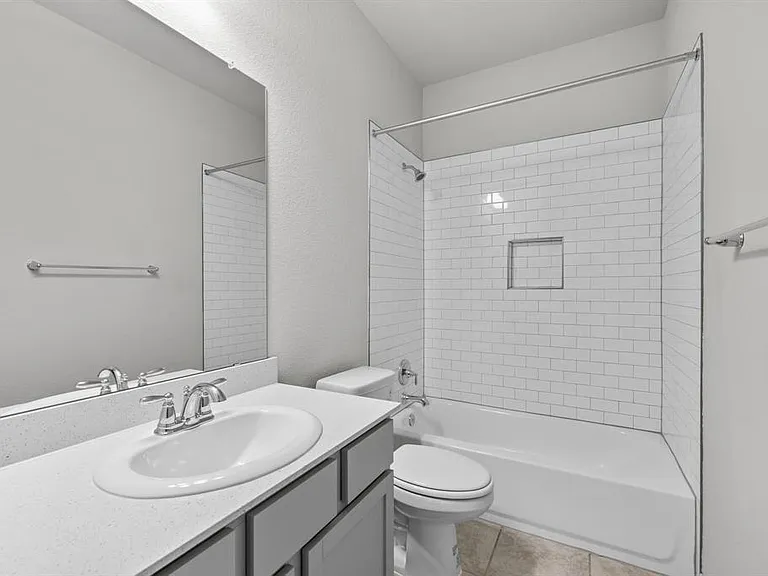 1015 Vista View Dr #1301 — Photo 12