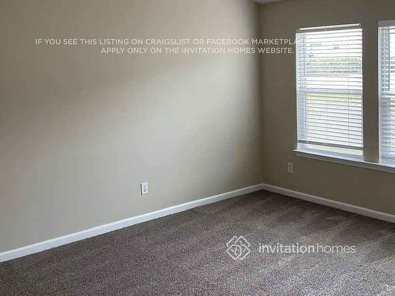 225 Alamosa Path SW — Photo 8