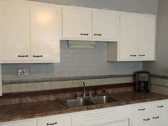 5th image of 155 Roebling Ave