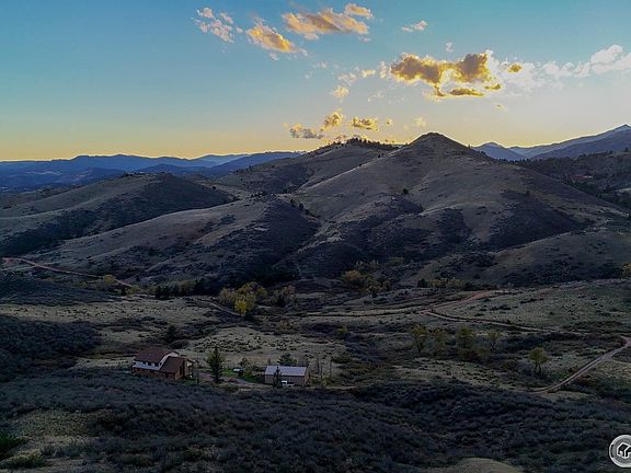 2nd image of 2420 Ponderosa Hill Rd