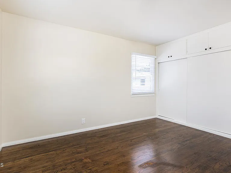 5634 Noel Dr — Photo 11