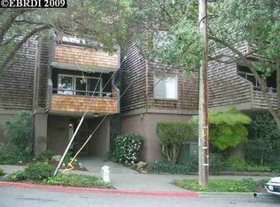696 Athol Ave APT 103, Oakland, CA 94610