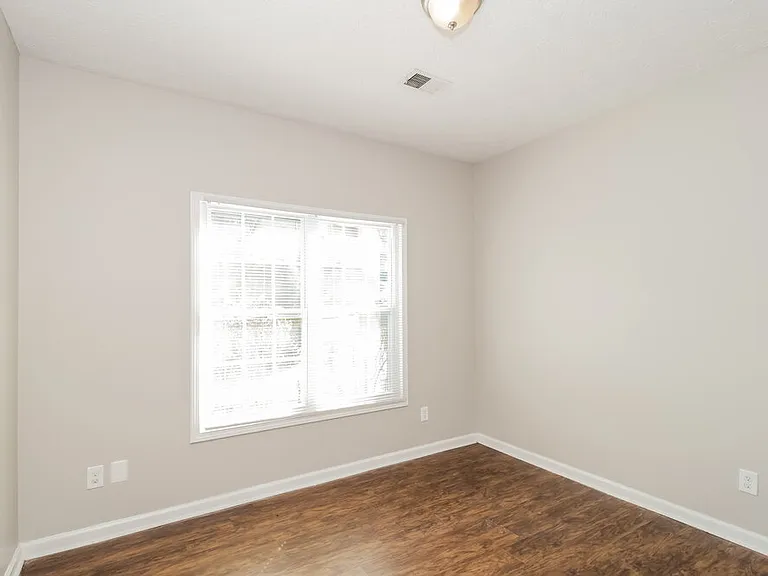 2526 Riverwood Spg — Photo 13