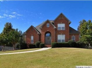 5860 Carrington Ln, Trussville, AL 35173