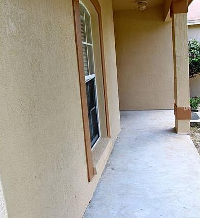 2nd image of 1560 Laurel Meadows Dr