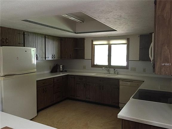 5th image of 4150 Macaulay Ln