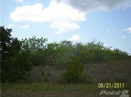 3rd image of 15714 Applewhite Cir