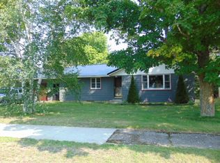 406 W Avenue C, Newberry, MI 49868