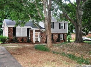 4100 Pemberton Dr, Charlotte, NC 28210