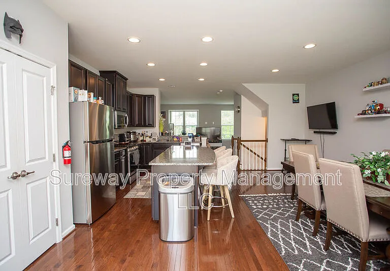 172 Fela Dr — Photo 10