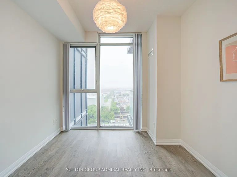 7895 Jane St #1716 — Photo 22