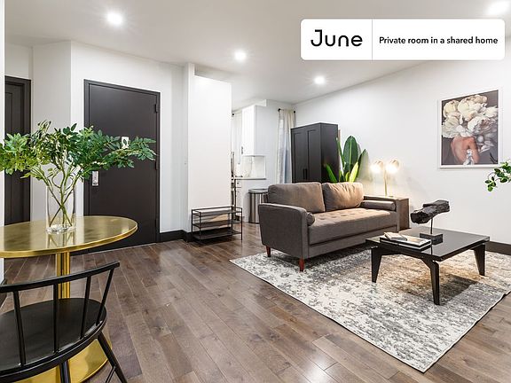 5th image of 944 Columbus Ave #7C