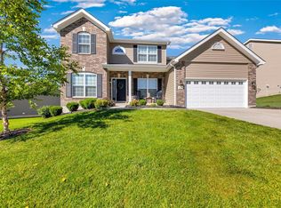 129 Hidden Bluffs Dr, Lake Saint Louis, MO 63367