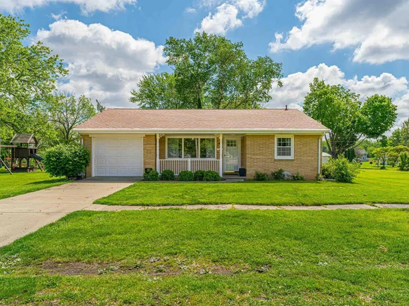 701 S Kentucky Ave, Mount Pulaski, IL 62548