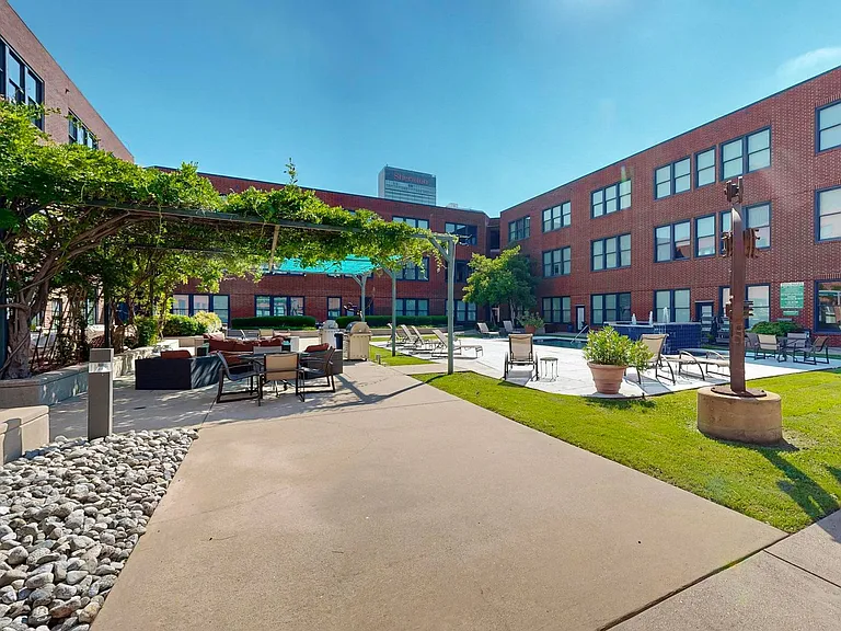 2502 Live Oak St #217 — Photo 24