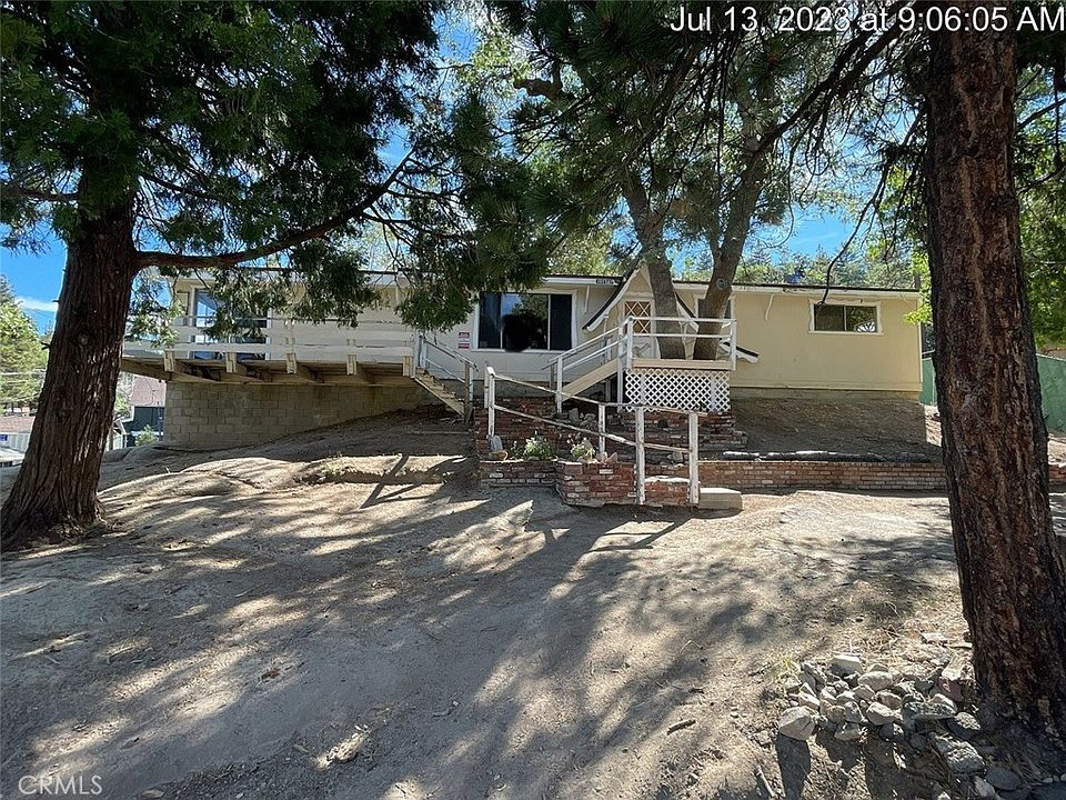 1st image of 32873 Deer Lick Ln