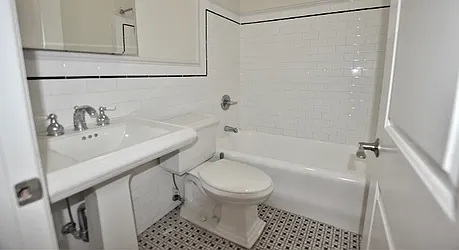 Rented by Manhattan Realty Group