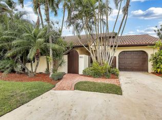 6805 Tiburon Cir, Boca Raton, FL 33433
