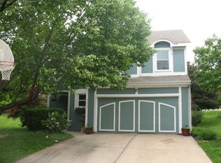 21900 W 47th Ter, Shawnee, KS 66226