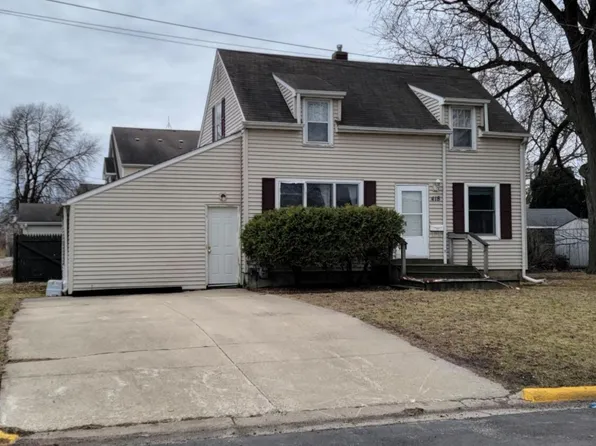 418 S 2nd St, Ames, IA 50010
