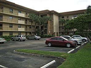 2nd image of 4940 E Sabal Palm Boulevard #309