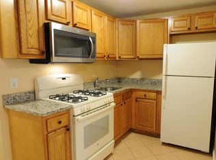 102 Orleans St #2, Boston, MA 02128