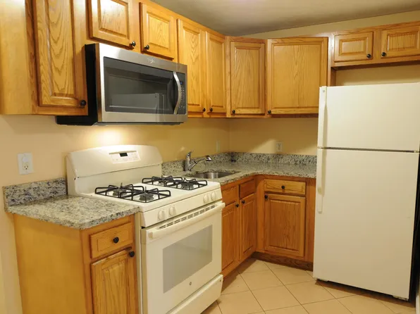 102 Orleans St #2, Boston, MA 02128