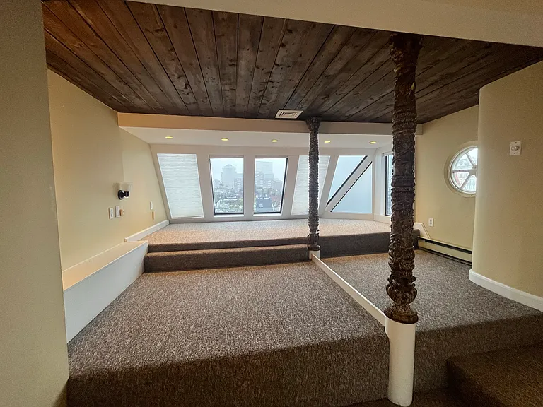 113 Beacon St #PENTHOUSE — Photo 34