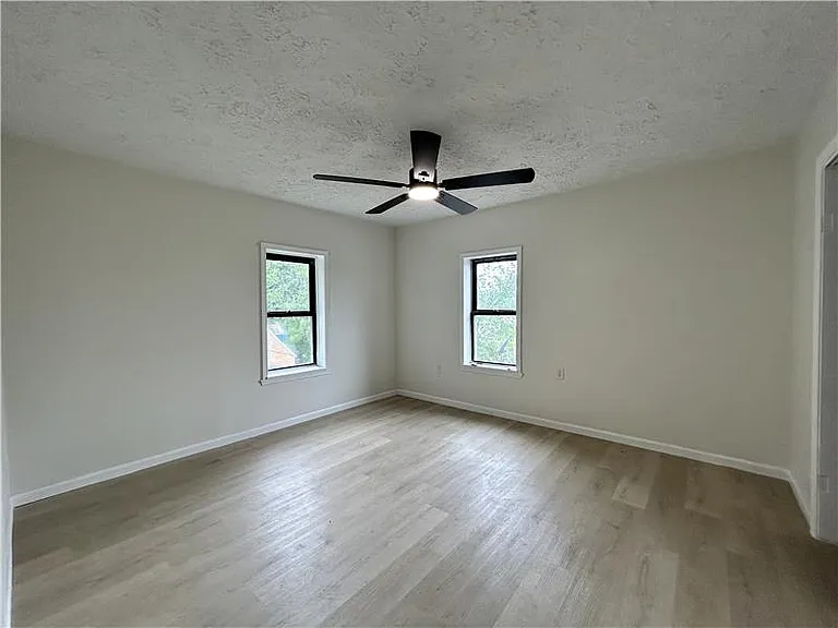 863 Highland St #3 — Photo 8