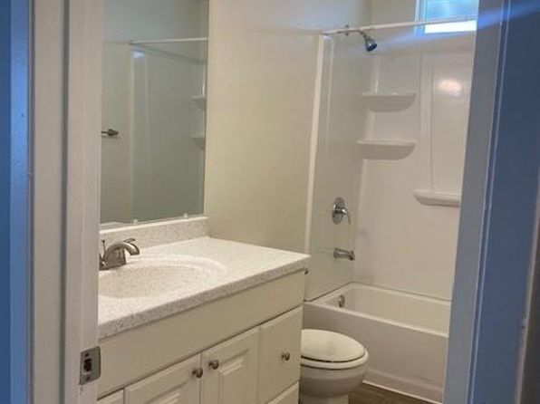 690 W San Jose Ave APT 9