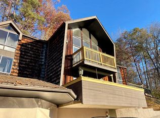 267 Poplar Ln, Gatlinburg, TN 37738