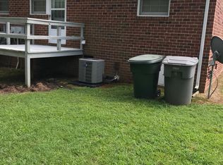 738 Sherwood Rd #B, Asheboro, NC 27205