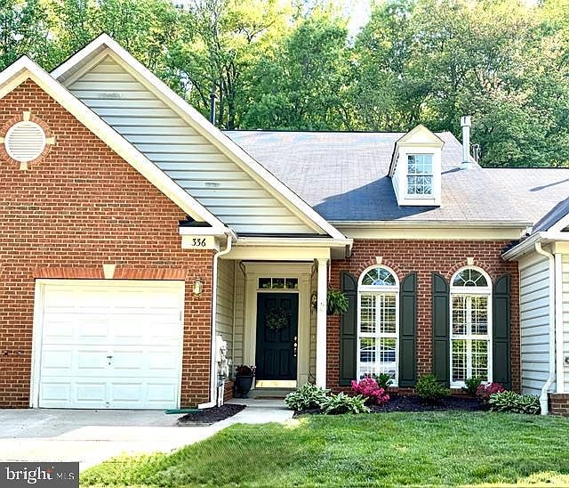 1st image of 336 Colony Point Pl
