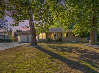 7527 Louise Ave, Jenison, MI 49428