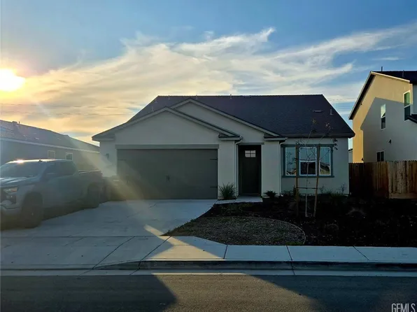 9007 Miranda Garden St, Bakersfield, CA 93311