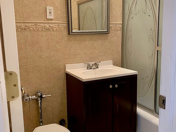 4th image of 22-17 47th St #2