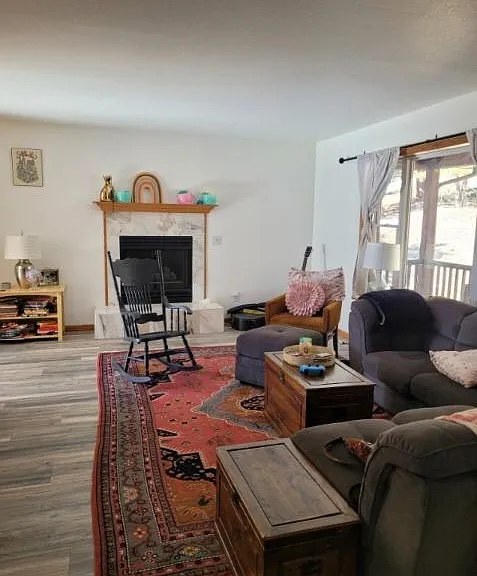 687 Crescent Lake Rd — Photo 15