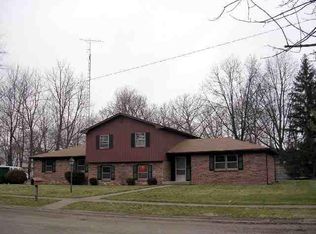 3404 S Robinwood Dr, Muncie, IN