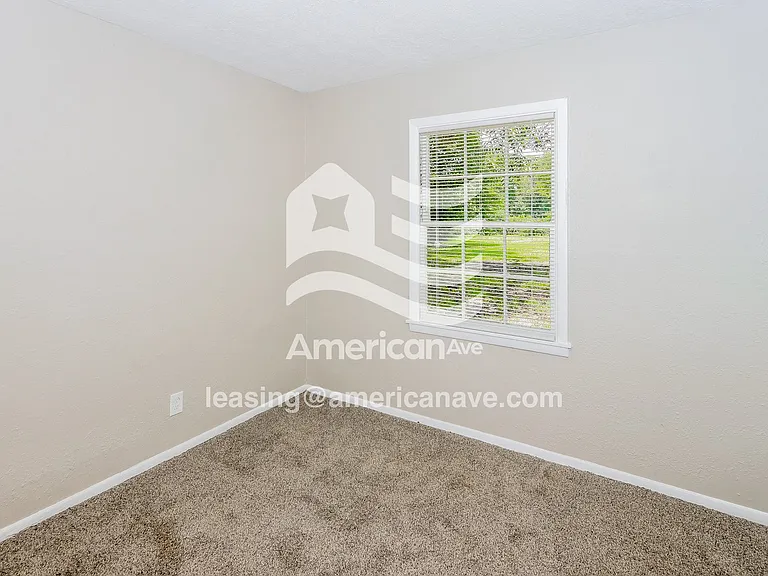 1539333_011_wm_-_bedroom_12896998.jpg