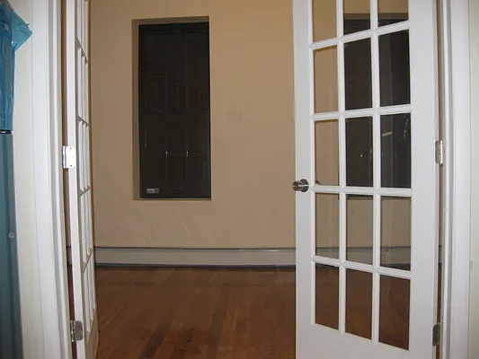 Rented by Blue Egg Realty Corp | media 28