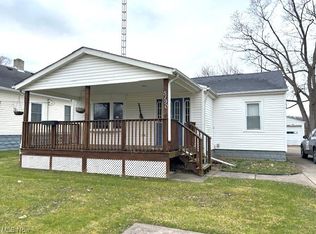 5190 Ridgewood St, Lorain, OH 44055