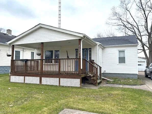 5190 Ridgewood St, Lorain, OH 44055