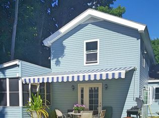 15 Tabar Ave, Lee, MA 01238