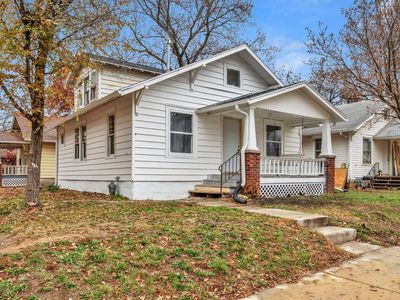 2016 SW 12th St, Topeka, KS, 66604