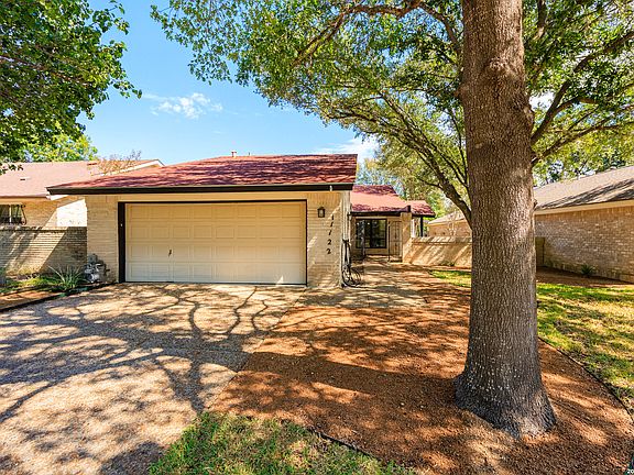 3rd image of 11122 WHISPER SPRING DR