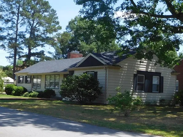 207 Moore St, Jackson, NC 27845