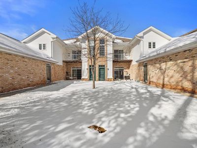 4221 Taylor HARBOR E E #8, Racine, WI, 53403