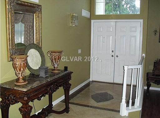 5th image of 705 Helmhill Ave