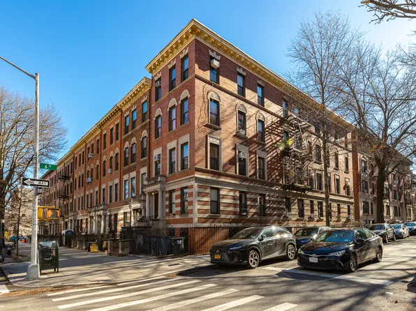 519 8th Avenue image 1 of 18